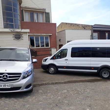 Hostal Oro Fueguino Punta Arenas Extérieur photo