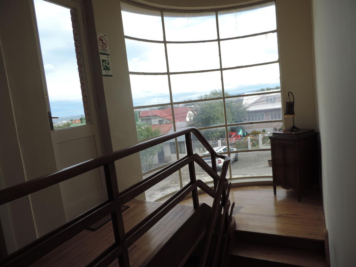 Hostal Oro Fueguino Punta Arenas Extérieur photo
