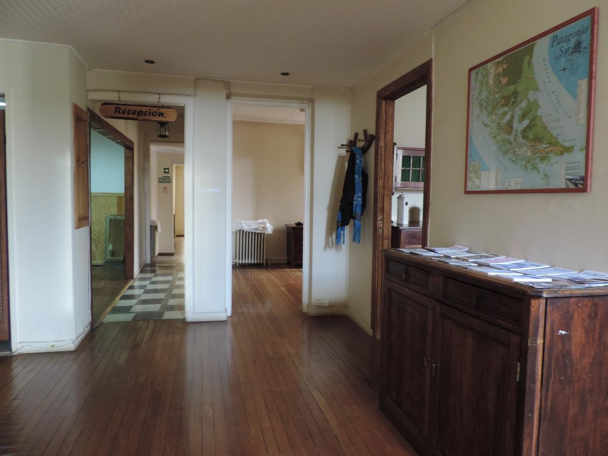 Hostal Oro Fueguino Punta Arenas Extérieur photo