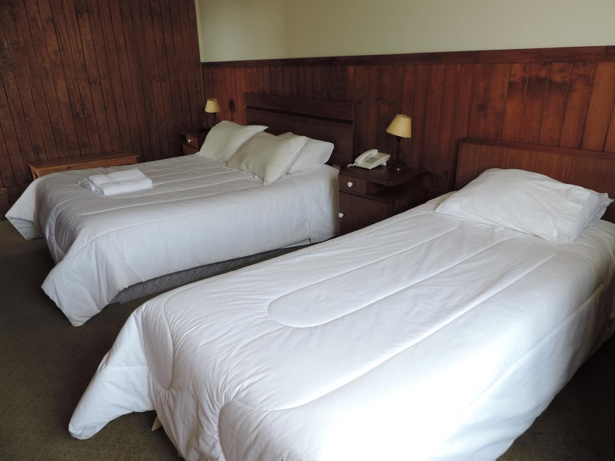 Hostal Oro Fueguino Punta Arenas Extérieur photo
