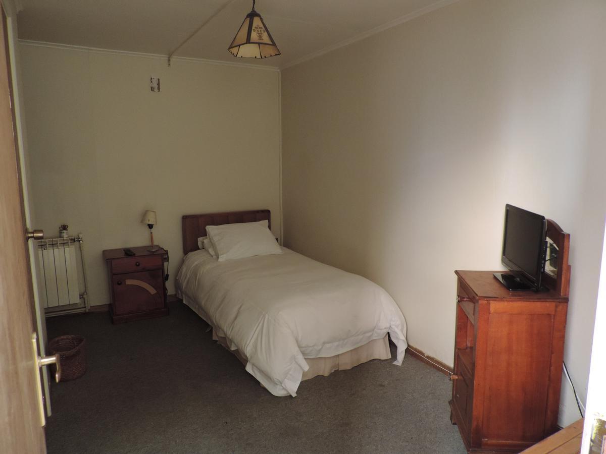 Hostal Oro Fueguino Punta Arenas Extérieur photo