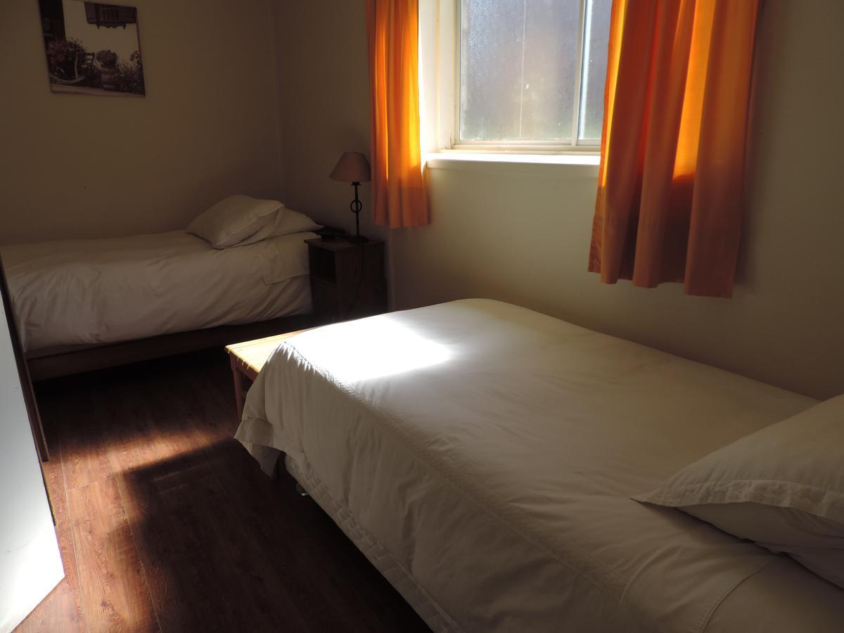 Hostal Oro Fueguino Punta Arenas Extérieur photo