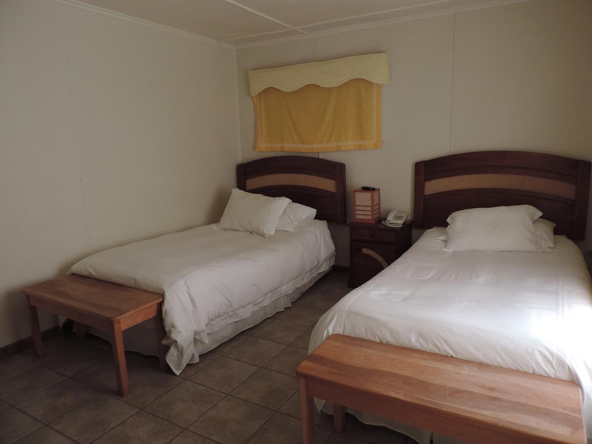 Hostal Oro Fueguino Punta Arenas Extérieur photo