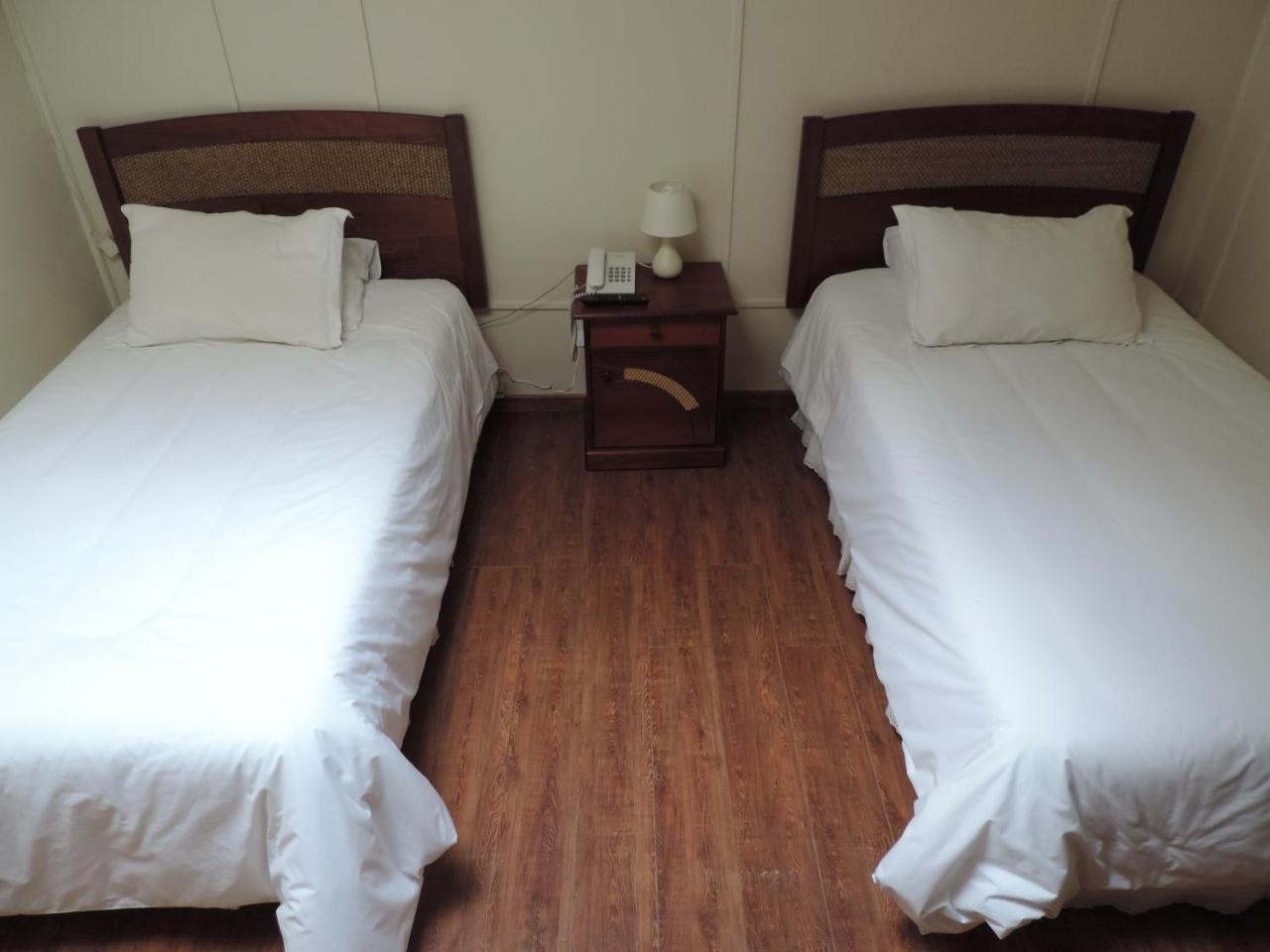 Hostal Oro Fueguino Punta Arenas Extérieur photo